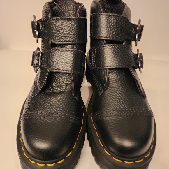 Dr. Martens Devon Flower Buckle Leather Platform Ankle Boot Size 7- NWOT! - Picture 12 of 16